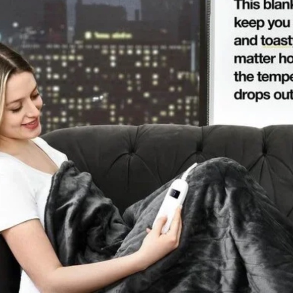 Heated Gray Blanket - Picture 2 of 5